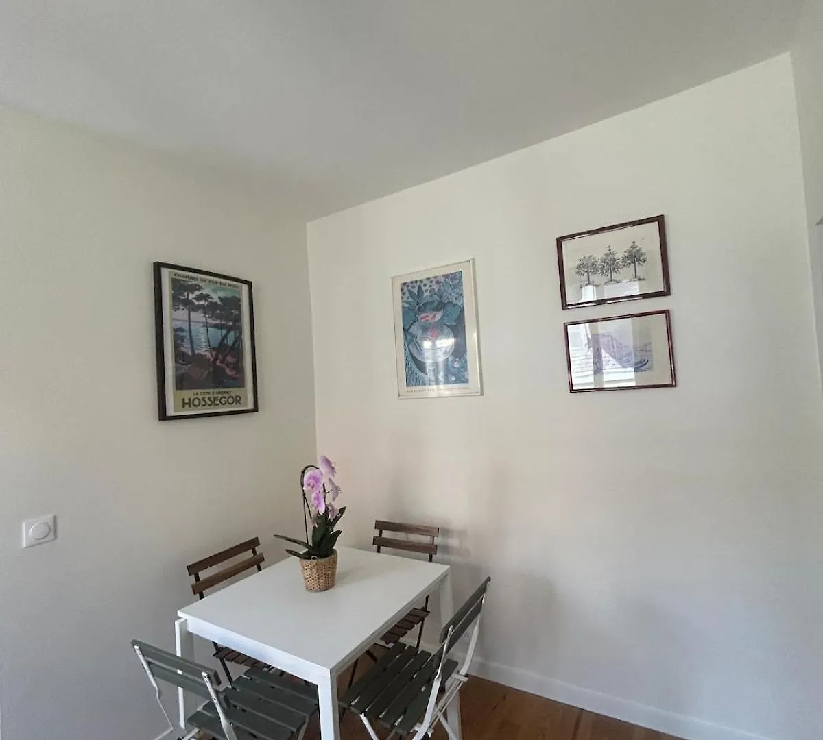 Eiffel Tower Family Apartment 파리