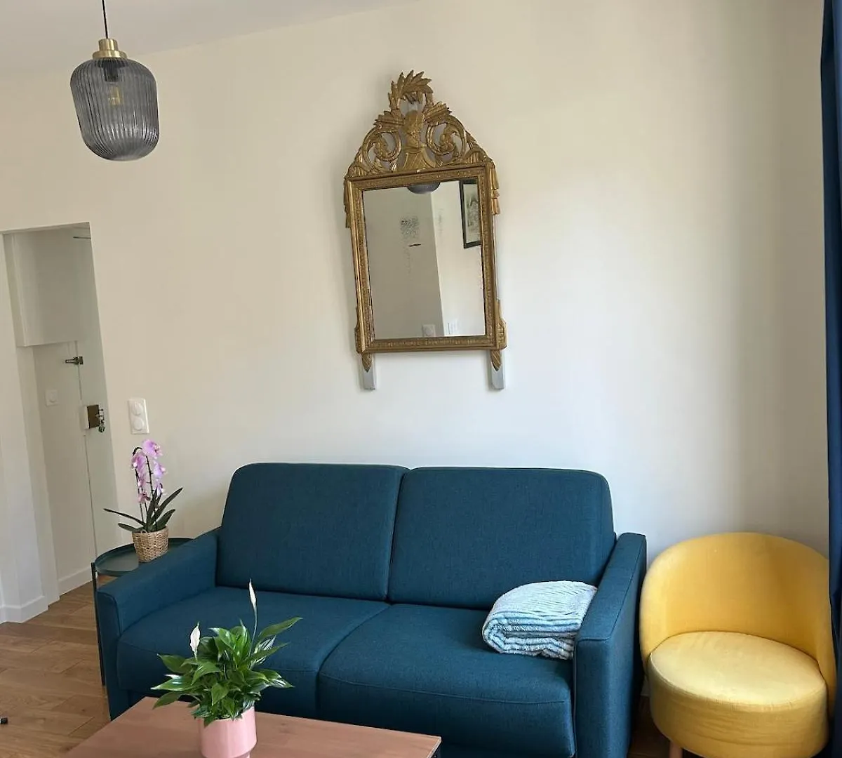 Eiffel Tower Family Apartment Paříž Francie